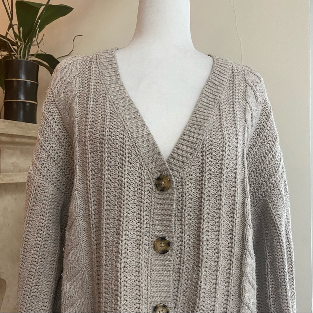 Cupcakes and Cashmere Beige Button Front V Neck Womens Size XL Chunky Cardigan - Picture 4 of 14